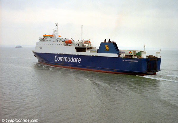 Island Commodore, Wave Sentinel 9100748 ID 2479